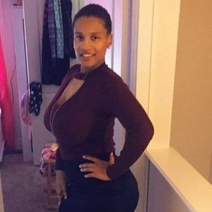 Meet your Posher, Love